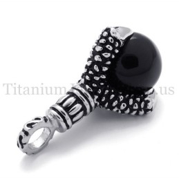 Pingente De Titânio Com Pata De Águia E Gema Negra