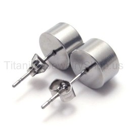 Brincos De Diamante Azul Em Titânio E Prata