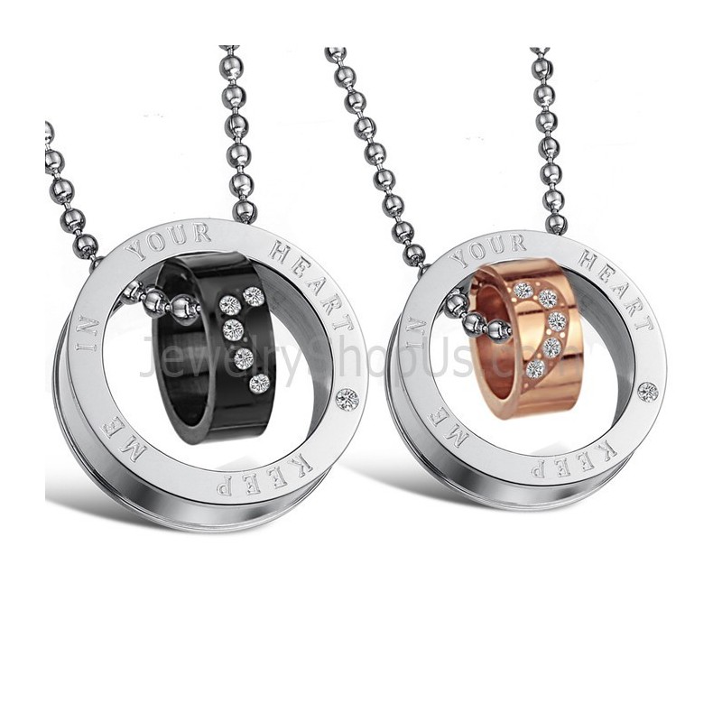Anéis De Titânio Em Ouro Rosa E Preto "Keep Me In Your Heart" Com Pingentes Para Amantes, Strass E Correntes Grátis C673 Anéis De Titânio Em Ouro Rosa E Preto "Keep Me In Your Heart" Com Pingentes Para Amantes, Strass E Correntes Grátis C673