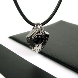 Pingente De Titânio Puro Com Ágata Negra E Escudo Masculino Para Presente