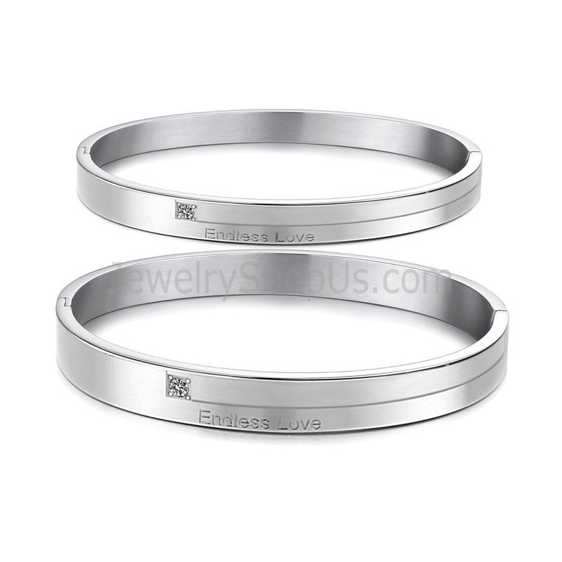 Pulseiras De Casal "Amor Sem Fim" De Tatanium Com Strass C870 Pulseiras De Casal "Amor Sem Fim" De Tatanium Com Strass C870