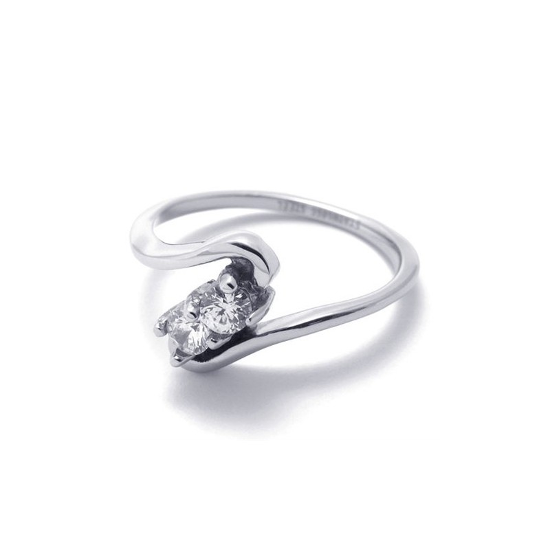 Anel De Titânio Feminino Com Diamante Anel De Titânio Feminino Com Diamante