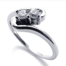 Anel De Titânio Feminino Com Diamante