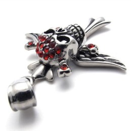 Pingente De Titânio Com Diamante Vermelho E Caveira Em Cruz