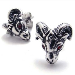 Brincos De Titânio Com Ovelha E Diamante Vermelho