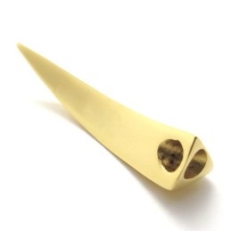 Pingente De Dente De Lobo Em Titânio Dourado