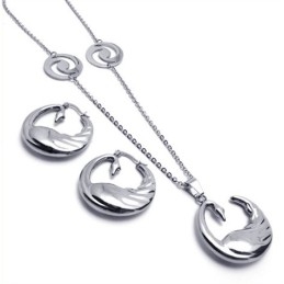 Conjunto De Joias De Titânio Com Formato Elegante, Cor Brilhante E Excelente Qualidade, Incluindo Colar, Pingente E Brinco