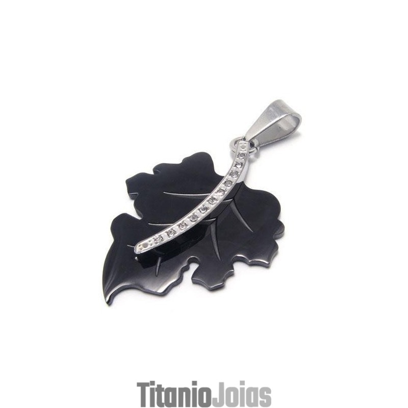 Colar Com Pingente De Folha De Bordo Em Titânio Puro Preto Colar Com Pingente De Folha De Bordo Em Titânio Puro Preto